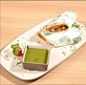 Chicken Tikka Wrap With Mint Dip
