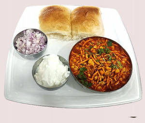 Dahi Misal Pav