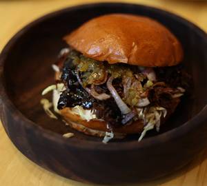 Pulled Meat Burger