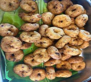 Chitti Garelu (3 Pieces)