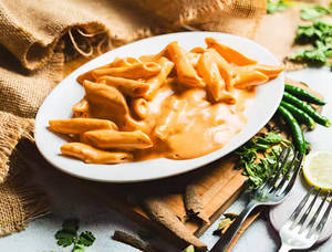 Chicken Red Sauce Pasta