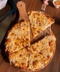 The Classic Margherita Pizza