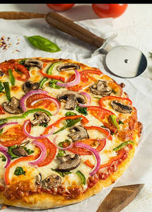 Tomato,mushroom,red Peprika Pizza