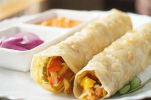 Veg Noodle Roll