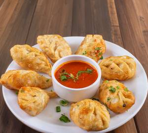 Fried Paneer Momos 8-Pcs