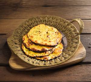 Punjabi Besan Paratha With Butter