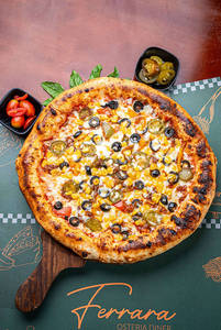 Classic Vegetarian Pizza