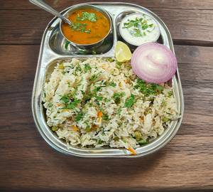 Vegetable Pulav With Sambar And Raita