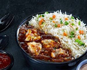 Veg Fried Rice With Chilli Chicken