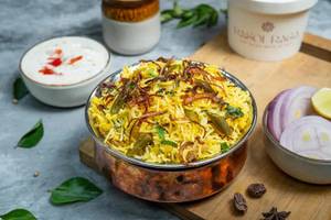Subz Dahiwali Dum Biryani