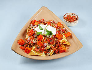 Peri Peri Paneer Nachos (regular)