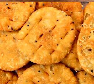 Punjabi Mathri 250 Gms
