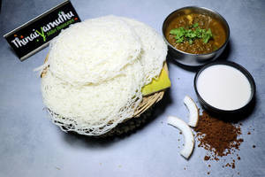 Idiyapam With Mutton Thokku