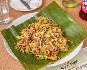 Chicken Kothu Idiyapam