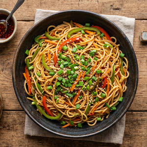 Veg Hakka Noodles