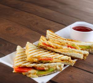 Sandwich veggie loaded