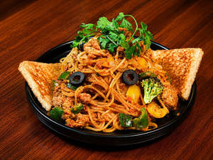 Spaghetti With Chicken Meatballs