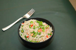 Chilli Paneer +veg Fried Rice(300 Ml+300ml)