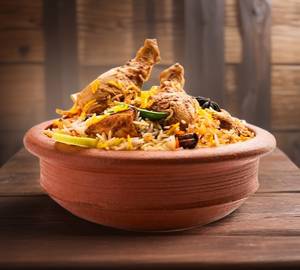Chicken Handi Biryani [1 Piece Aloo ,1 Pcs Aloo,1 Pcs Egg( For One Person )