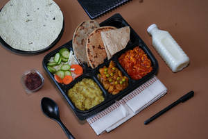 Kathiyawadi Thali