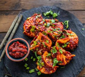 Paneer tikka [schezwan] momo