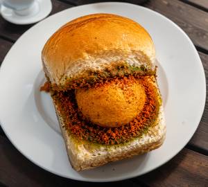 Spicy Butter Vada Pav