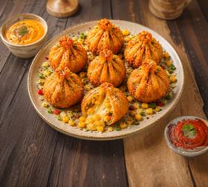 Fried Cheese Corn Momos [7 Pieces]