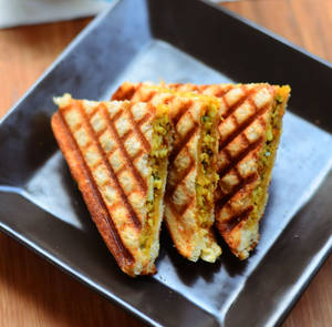 Paneer Corn Sandwich