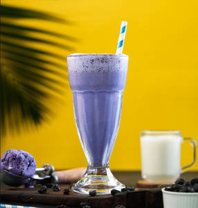 Black Currant Shake