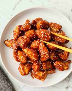 Crispy Chilly Honey Chicken (4 Pcs)