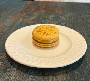 Biscoff Macaron