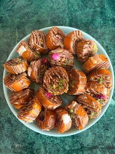 Aam Papad & Chocolate Aflatoon