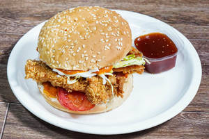 Crispy paneer burger