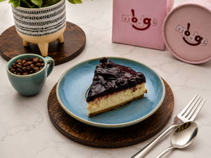 Blueberry Cheesecake Slice