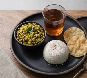 Puttu with boiled payar