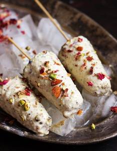 Special Dry Fruits Kulfi Falooda