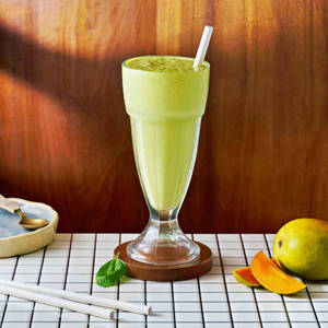 Basil Mango Smoothie