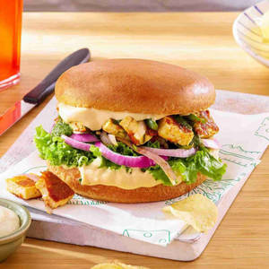 Tandoori Paneer Burger