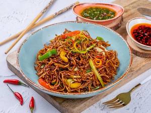 Dan Dan Veg Noodles