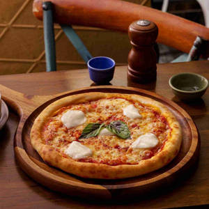 Margarita Pizza