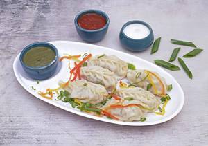 Paneer Steam Momos [ 8 Pcs ]