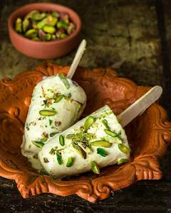 Fruit and nuts kulfi