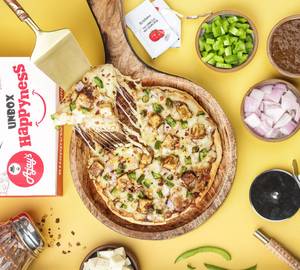 Paneer Chilli Pizza [ Mozzarella Cheese ]