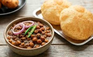 Choley Bhature [2 Bhature]