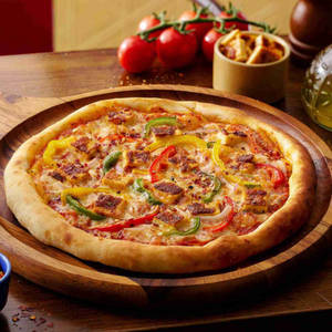 Paneer Tikka Pizza