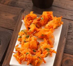 Onion pakoda  [8 pieces]