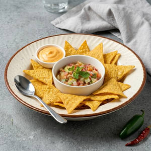 Nachos With Dip