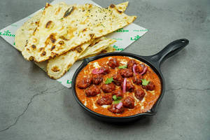 Paneer Taka Tak + 2 Butter Naan