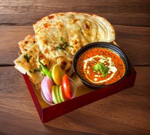 Dal Makhani With 4 Tawa Butter Roti