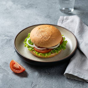 Tom Mayo Burger